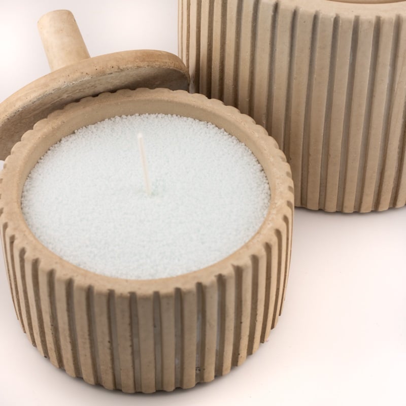 Kaarsenkorrels zak 500gr met 12 lonten frost white