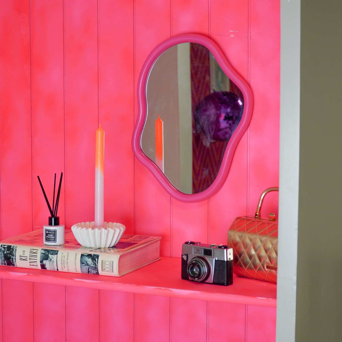 Spiegel organisch | Neon roze 30x40