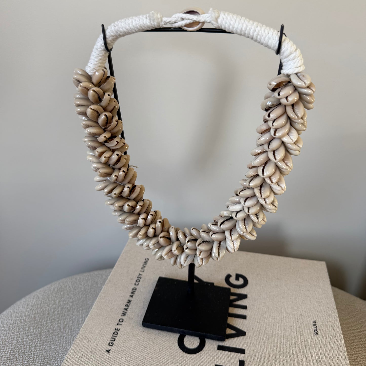 Schelpen ketting J81