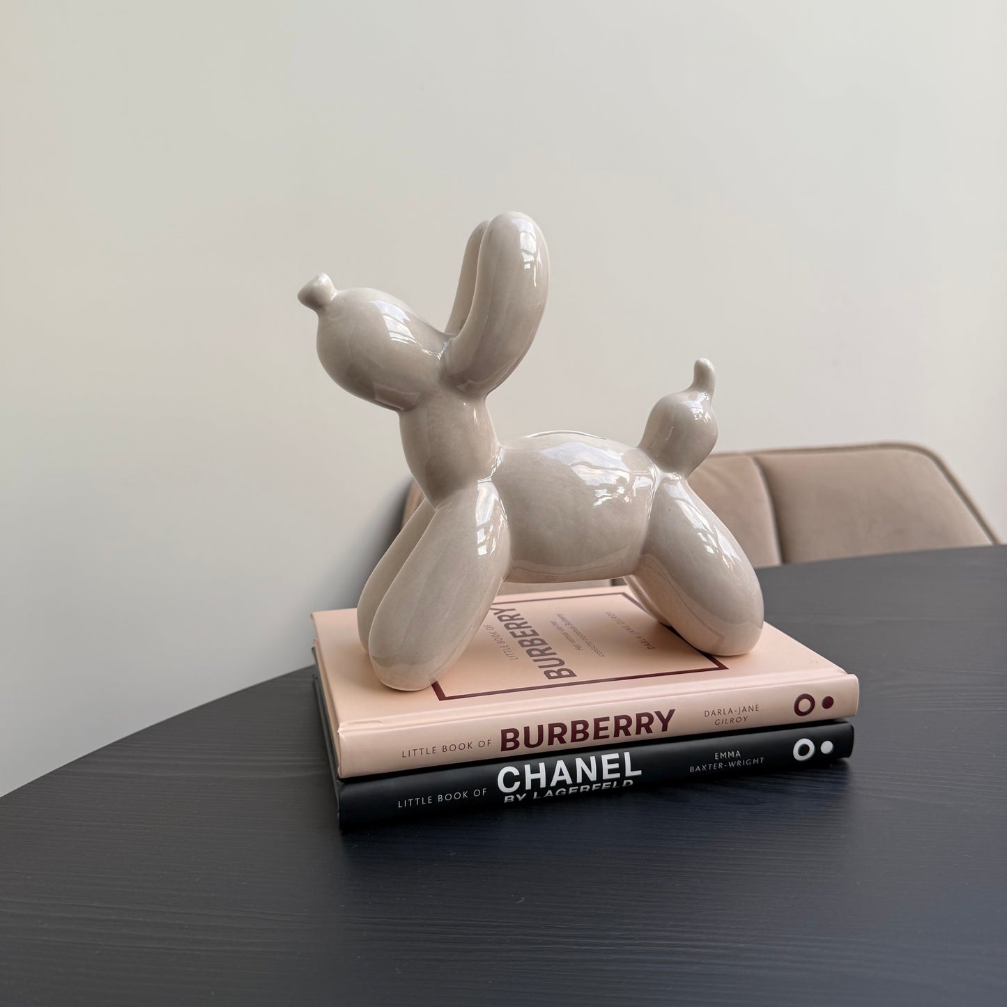Balloon dog money bank Beige
