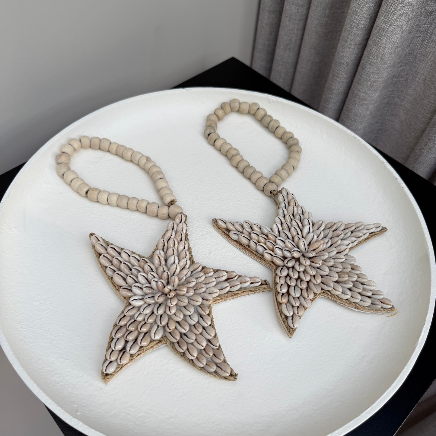 Star shell hanger